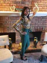 Load image into Gallery viewer, Paper Bag Slim Leg Trousers with front pockets